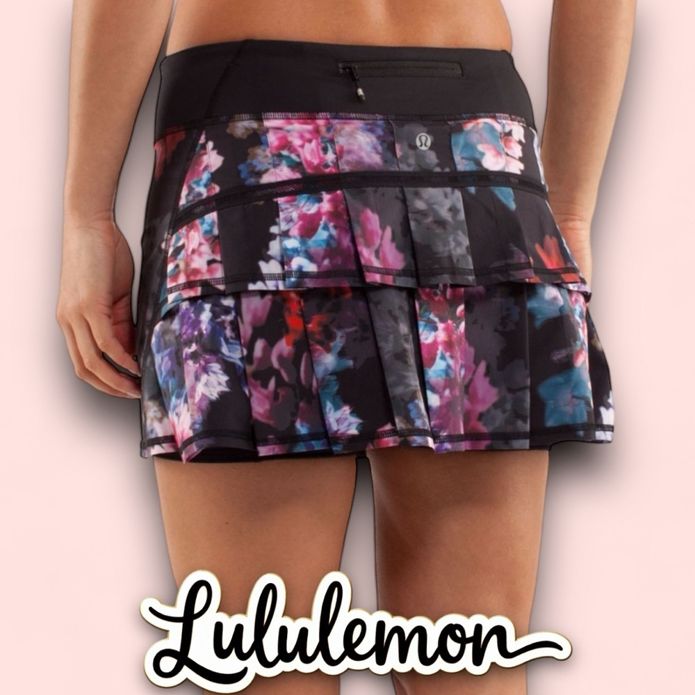 RARE limited edition Lululemon Pace Setter Skirt (Regular) Spring Has Sprung